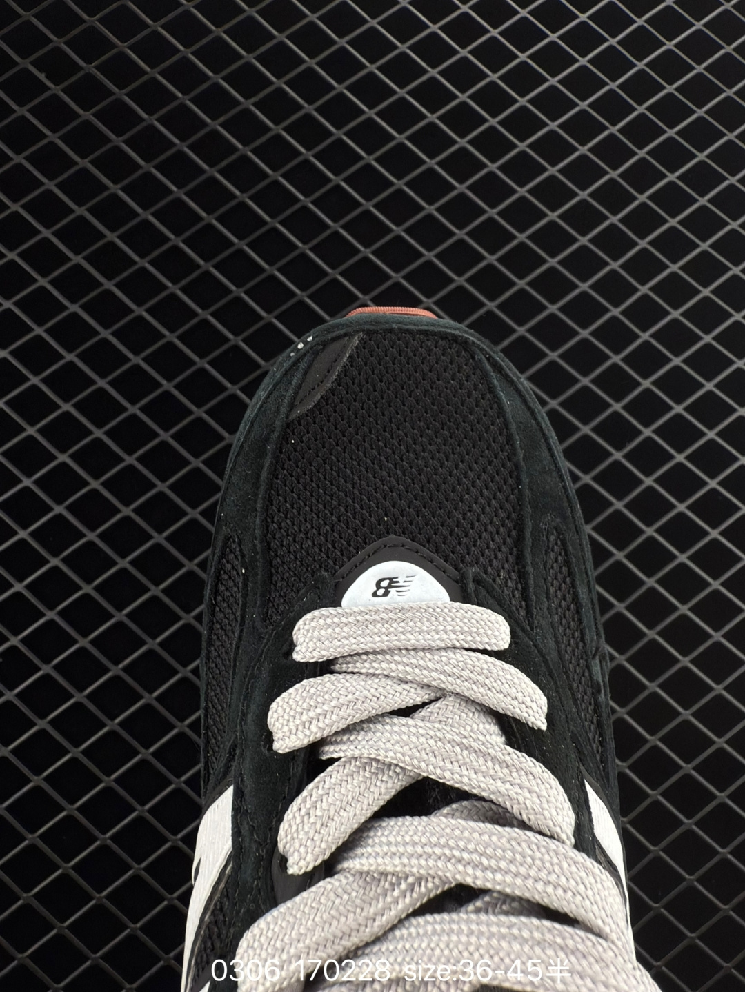 Loro Piana x New Balance 990 V6